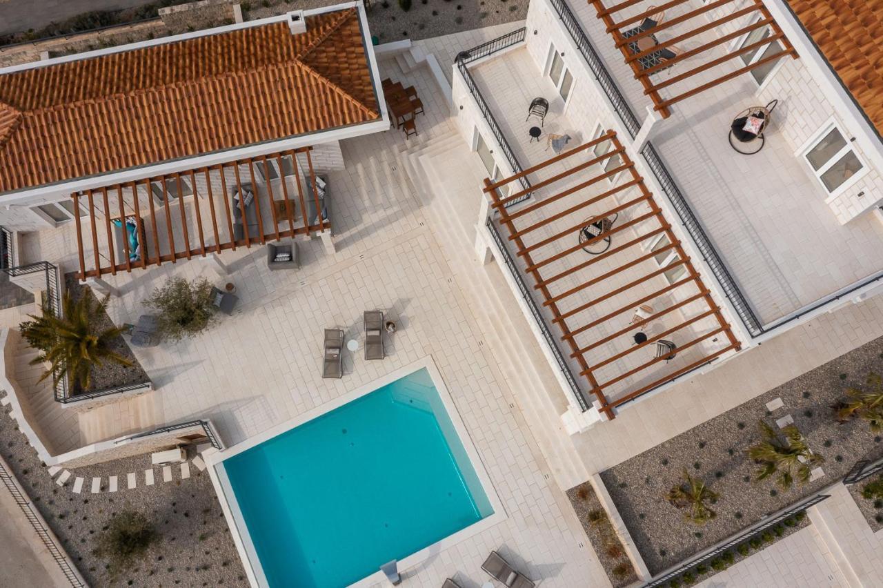 Luxury Salvina